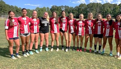 Jacksonville's six sister duos use differences, similarities to help Cardinals reach state soccer final