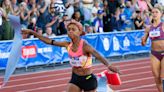 After Athing Mu fall, Nia Akins captures 800 final at U.S. Olympic Trials