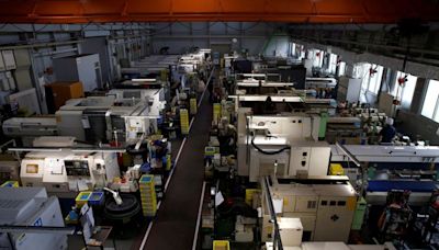 Japan manufacturers' confidence rises in Oct, concerns over China linger