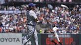 Clayton Kershaw's latest injury overshadows Dodgers' sweep of the Giants