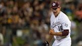 Pitching duel ends in No. 4 Texas A&M's walk-off victory over No. 2 Arkansas