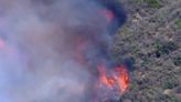 Riverside County fire breaks containment, surging to 2,206 acres near evacuated homes