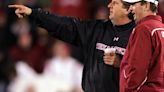 Bob Stoops, others supportive of Mike Leach to the College Football Hall of Fame