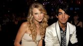 Alert: Joe Jonas Casually Changed His Taylor Swift Lyrics Mid-Show