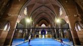 La Holy Padel: una pista ‘sagrada’ en pleno claustro de una iglesia de los Países Bajos