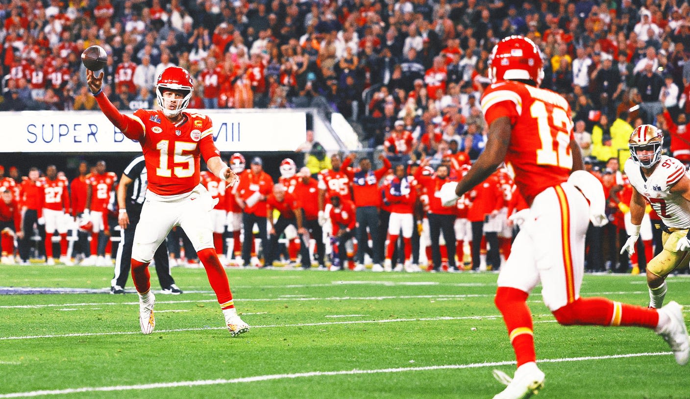 Patrick Mahomes predicts Chiefs will run 'Corn Dog' play to another Super Bowl win