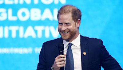 Prince Harry's two signs he's 'relaxed' on trip without Meghan laid bare