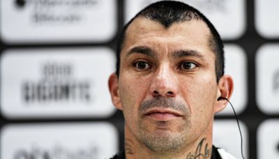 DT de Vasco da Gama aclara de qué dependerá que Gary Medel vuelva a jugar