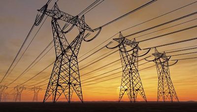 Pakistan approves Rs5.72/unit power tariff hike