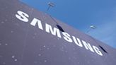 Apple Trails Samsung in Smartphone Production