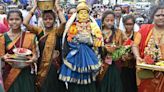 Devotees throng temples to observe Tholi Ekadasi in Vijayawada