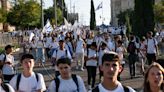 Tens of thousands of Israeli nationalists march for Jerusalem Day