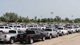 GM reports gains in full-year sales, but experts say car buyers to see deals in 2023