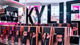 Must Read: Kylie Jenner May Buy Back $600 Million Stake in Kylie Cosmetics, Hollywood Stylists Discuss Unionizing