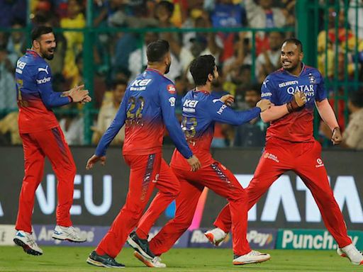 RCB embrace the maths and the moments in a win for the ages