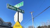 Kittery bans public parking on entryway to Badgers Island West. Traffic and safety cited.