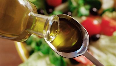 Adding olive oil to your daily diet may help prevent dementia, Harvard study finds