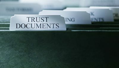 How Much Will It Cost to Remove a Trustee From My Will?