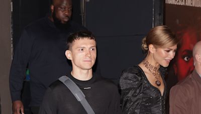 Tom Holland and Zendaya Seen Kissing in London