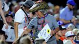 Florida softball weather updates: Gators' WCWS game against Oklahoma delayed due to lightning