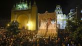 La lluvia no da tregua para la Madrugada en Sevilla este 2024