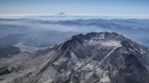 Mount Saint Helens hit with hundreds of mini earthquakes