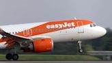 EasyJet launches Pilot Training Programme with hopes of recruiting 1000 new pilots - how to apply