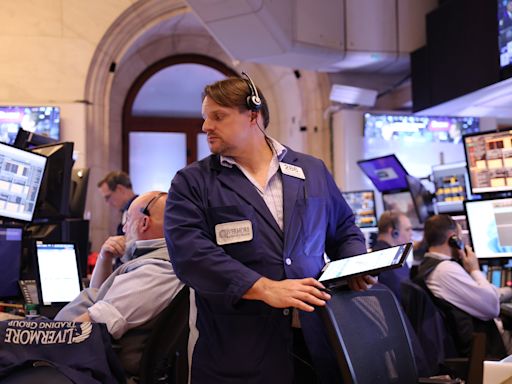 Stock market today: S&P 500, Nasdaq fall from records amid tech sell-off