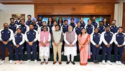 Here's what PM Modi told Indian athletes for Paris Olympics 2024 - CNBC TV18