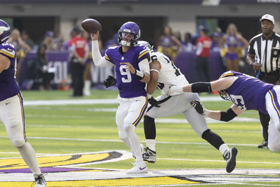 Ex-Michigan Wolverine J.J. McCarthy out for Minnesota Vikings with knee injury requiring surgery