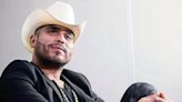 Espinoza Paz ofrece recompensa para recuperar celular extraviado