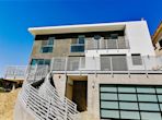 3871 NW Point Dr, Los Angeles CA 90065