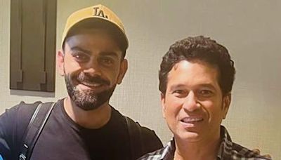 Virat Kohli meets Sachin Tendulkar after registering two low scores as opener in T20 World Cup, fans react