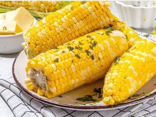 The Secret Ingredient for the Sweetest Boiled Corn