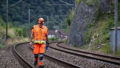 "Massiver Angriff" auf das Bahnnetz in Frankreich