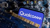 Chipmaker Qualcomm forecasts upbeat revenue, warns of trade-curb impact - ET Telecom