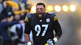 Steelers’ Cameron Heyward celebrates his brother’s TD while wearing their father’s jersey
