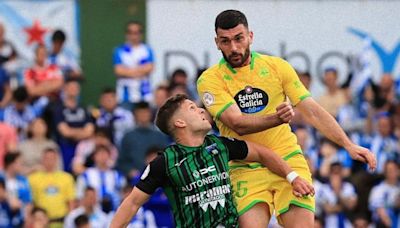 El Dépor asalta Las Llanas de penalti