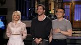 Jake Gyllenhaal explains why it’s so great to host the ‘Saturday Night Live’ season finale in musical monologue, Sabrina Carpenter performs - The Boston Globe