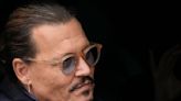 Johnny Depp no necesita de Hollywood para recuperar su fortuna millonaria