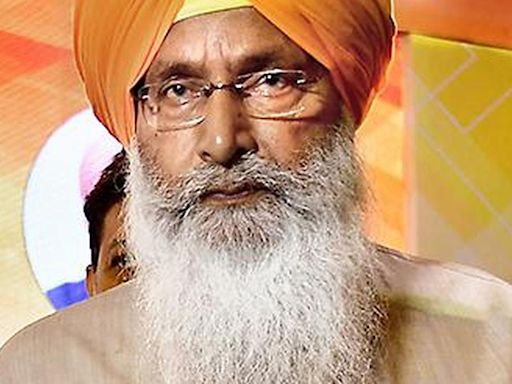 Akali Dal crisis deepens as party patron revokes rebels’ expulsion