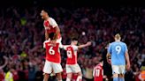 Arsenal rompe el hechizo del Manchester City y toma la punta en la liga inglesa