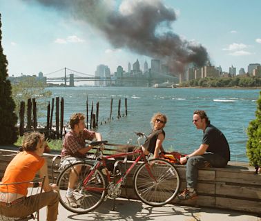 Thomas Hoepker, Who Captured an Indelible 9/11 Image, Dies at 88