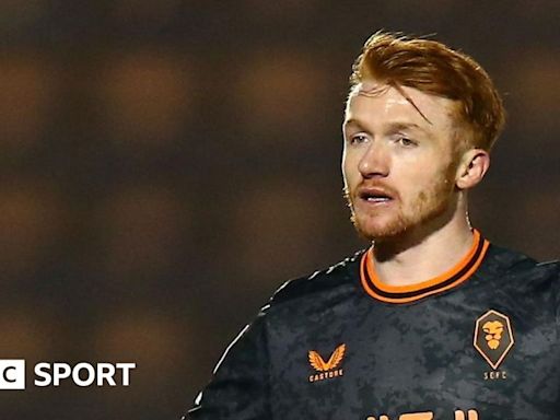 Callum Morton: Northampton Town re-sign Salford City striker on loan