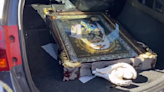 Car taking away icon from Kyiv monastery is stopped by police