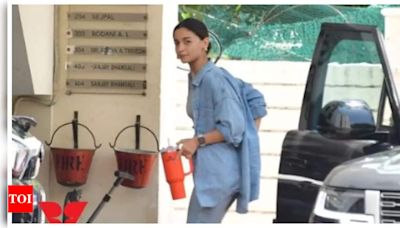 Alia Bhatt kick-starts prepping 'Love and War'? Snapped outside Sanjay Leela Bhansali's office | Hindi Movie News - Times of India