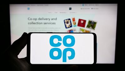 Co-op to use Walmart’s Store Assist tech for online grocery growth