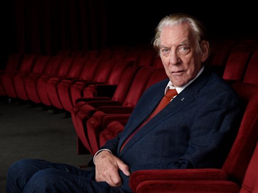 What was Donald Sutherland’s net worth?