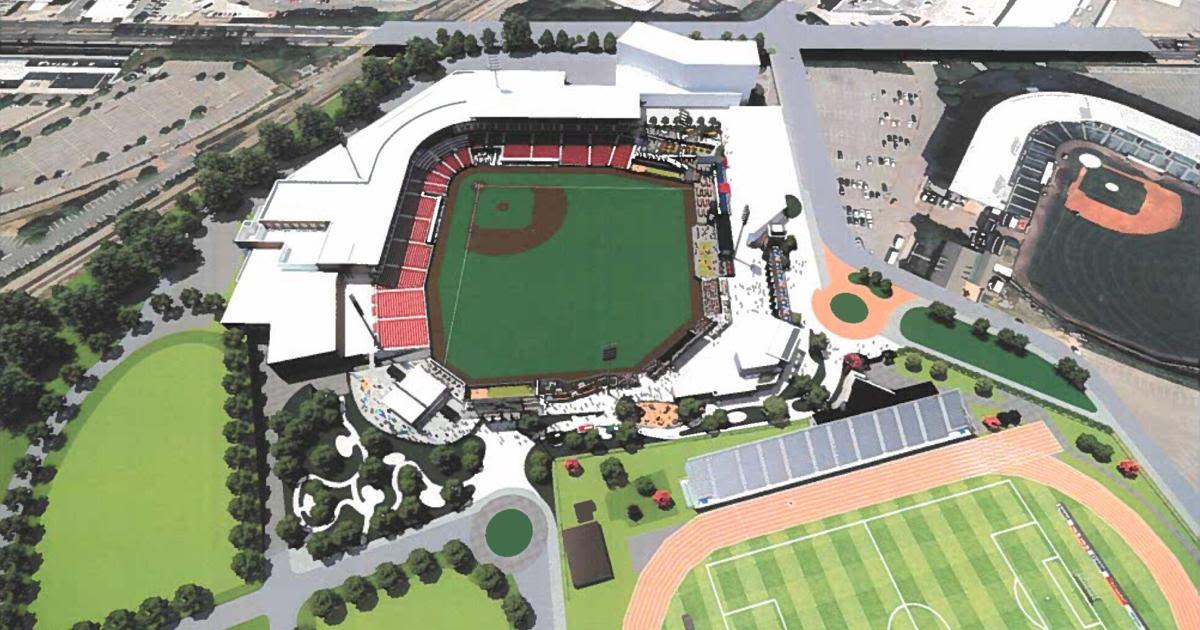 Why did the Flying Squirrels, not the city, choose Diamond District ballpark builders?