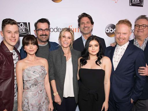 'Modern Family' Cast Commercial Reunion Has Fans Making One Bold Request